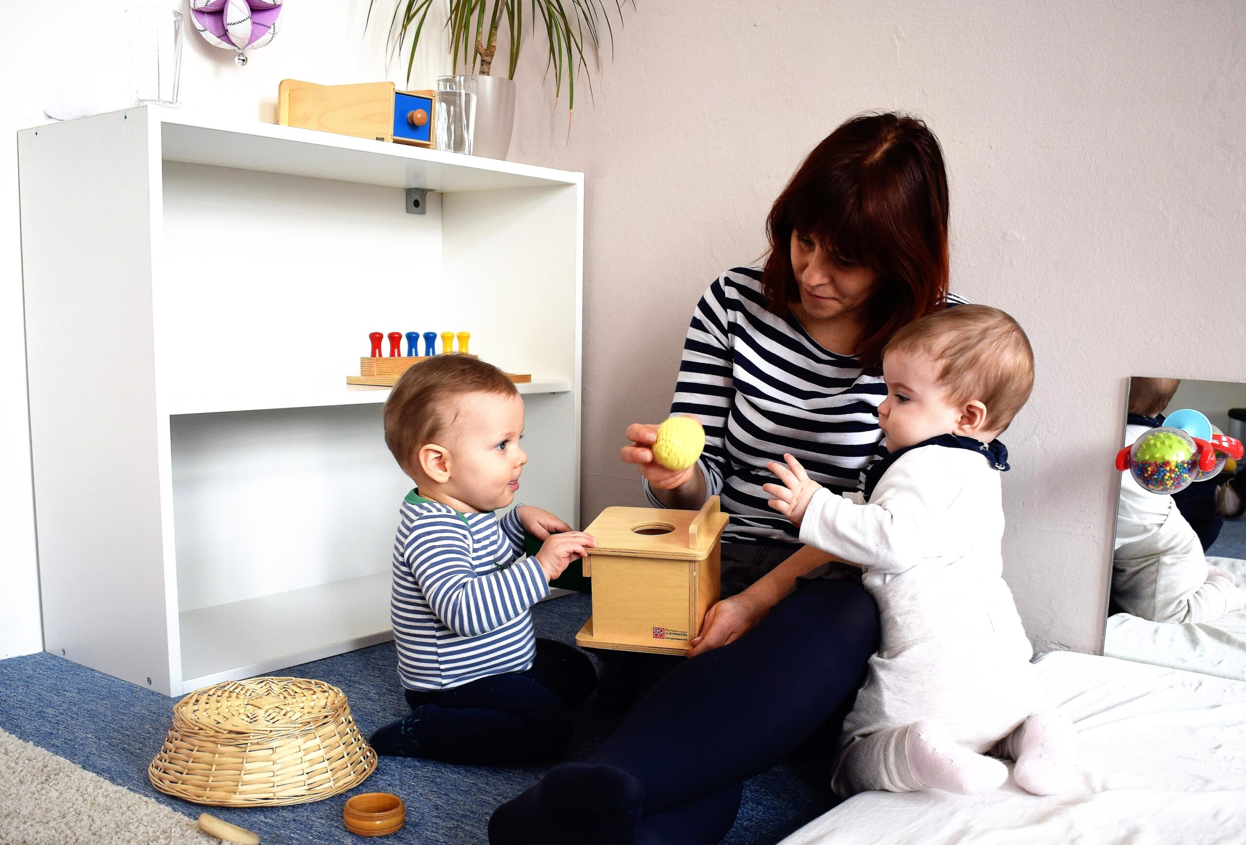 Nejoblíbenější montessori aktivity pro čerstvě chodící